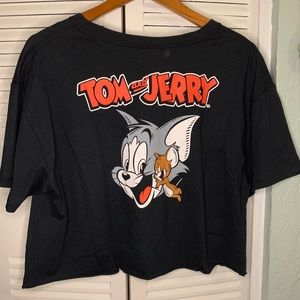 TOM AND JERRY Cropped Crew Neck Graphic T-Shirt